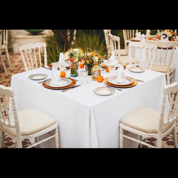 New White table cloth - Picture 5 of 5